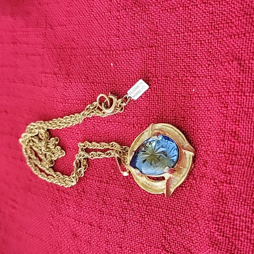 Vintage Rare Elizabeth Morrey necklace   (FIRM ON PRICE)